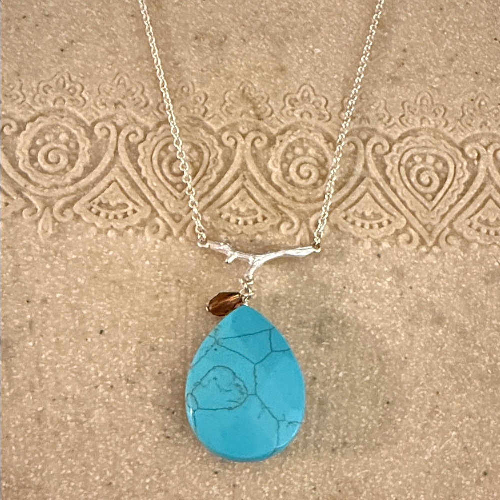 NWT 18.5” Women’s  Silver Necklace with branch/stone & faux Turquoise Pendant
